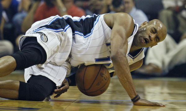 NBA：魔術首戰(zhàn)狂勝老鷹43分 1:0領先