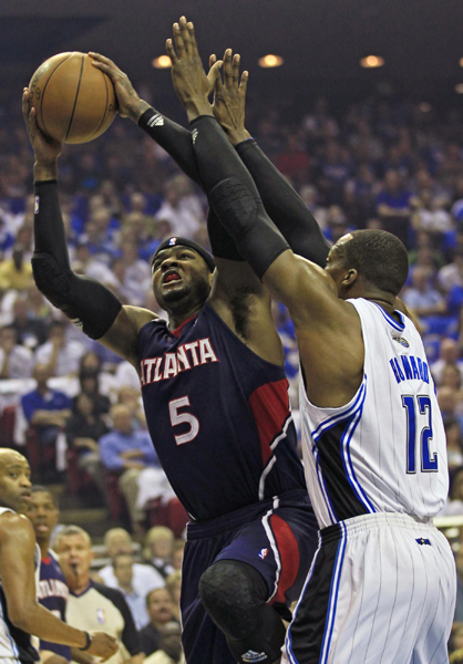 NBA：魔術(shù)首戰(zhàn)狂勝老鷹43分 1:0領(lǐng)先