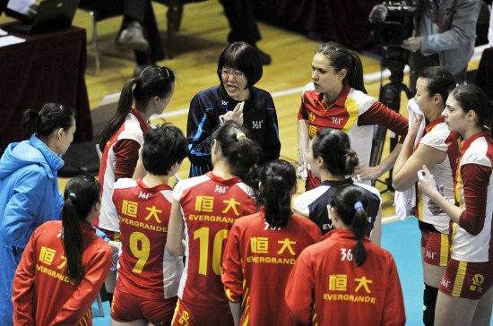 女排聯(lián)賽恒大3:1上海  進決賽