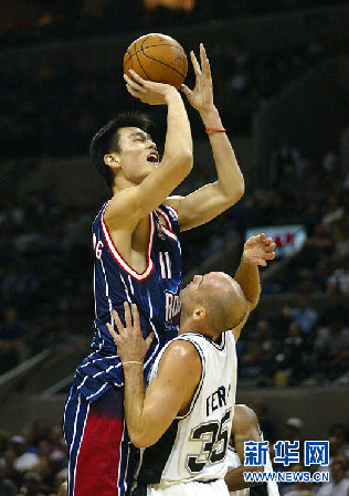 “難說再見！”：姚明NBA生涯全回顧