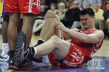 “難說再見!”:姚明NBA生涯全回顧