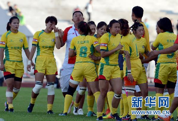 女子橄欖球決賽驚現71:0 北京隊不滿判罰消極比賽