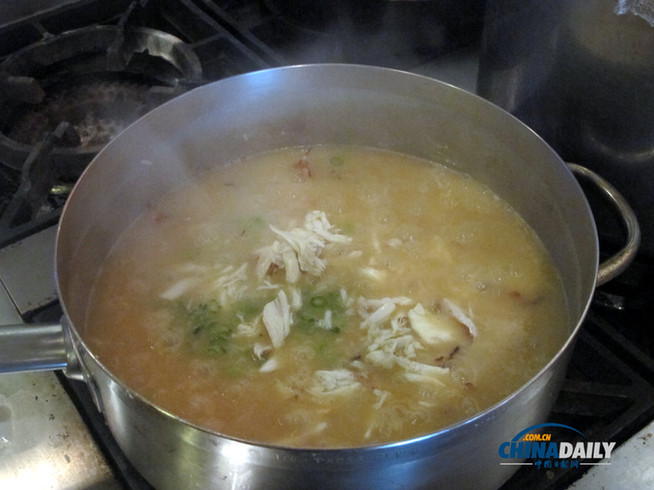 溫暖冬季養(yǎng)生粥 潮粵風味盡飄香(組圖)