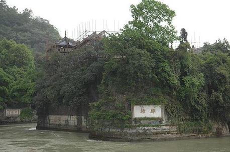 都江堰旅游:在提升中重生