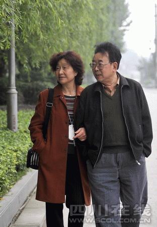 地震中稱被震到國外的故事原型謝恩人(圖)