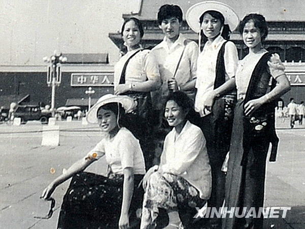 共和國同齡人:一個跳了40年孔雀舞的民間藝人