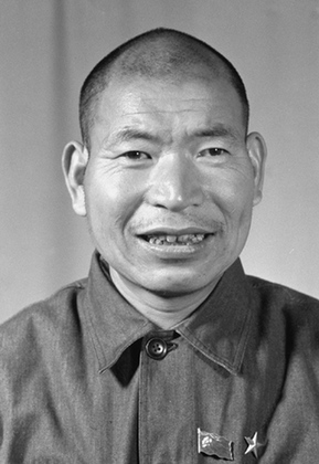 時傳祥:寧愿一人臟,換來萬家凈