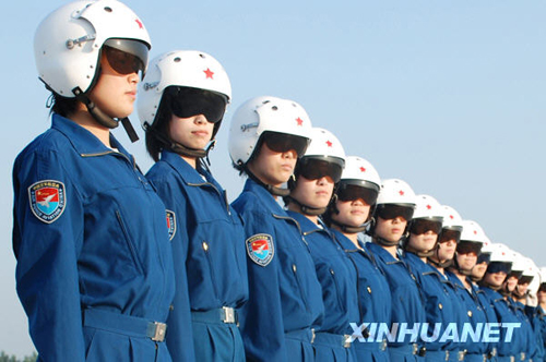 首批戰斗機女飛行員將亮相國慶閱兵