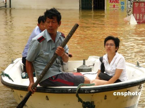 南方洪災(zāi)近4千萬人受災(zāi) 胡錦濤作重要批示