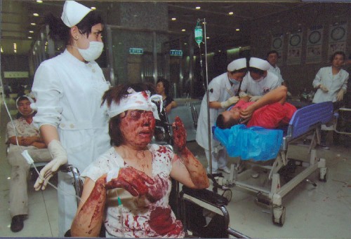 人民日?qǐng)?bào)評(píng)論：維護(hù)法律尊嚴(yán)　確保社會(huì)穩(wěn)定