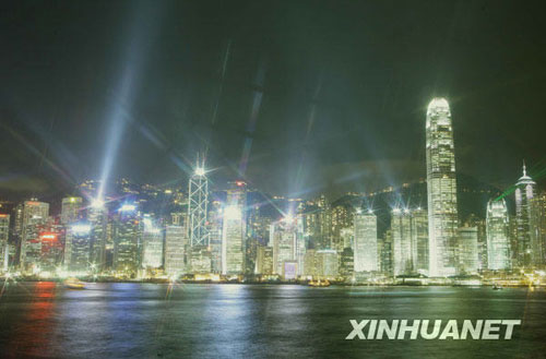 此景只應天上有 亦真亦幻夜香港[組圖]