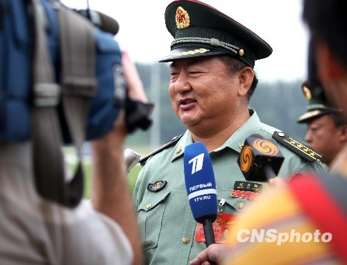 國慶閱兵徒步方隊閱兵村首次向境外媒體開放<IMG src=