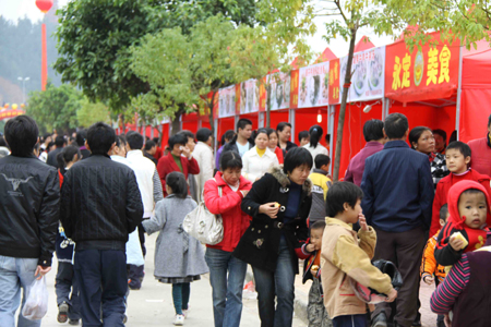 首屆永定客家美食節亮相參展美食全是當地客家特色