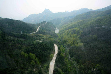 泰山系列報道之五：60年艱辛 還泰山一個完善的森林生態(tài)系統